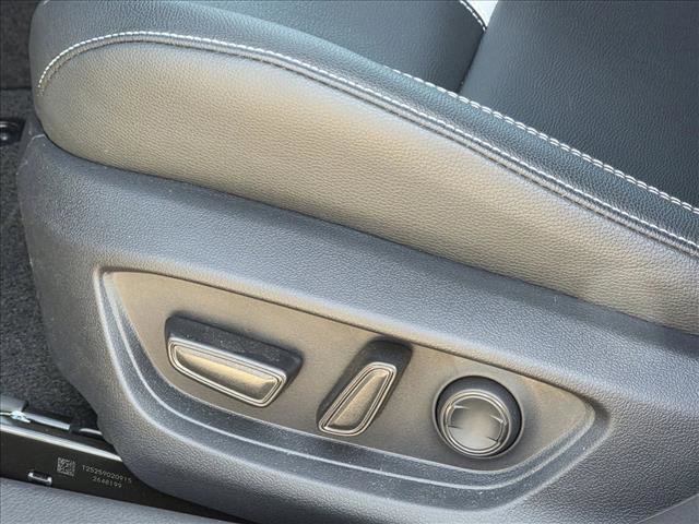 Used 2026 Toyota Camry SE w/ Convenience Package image 14