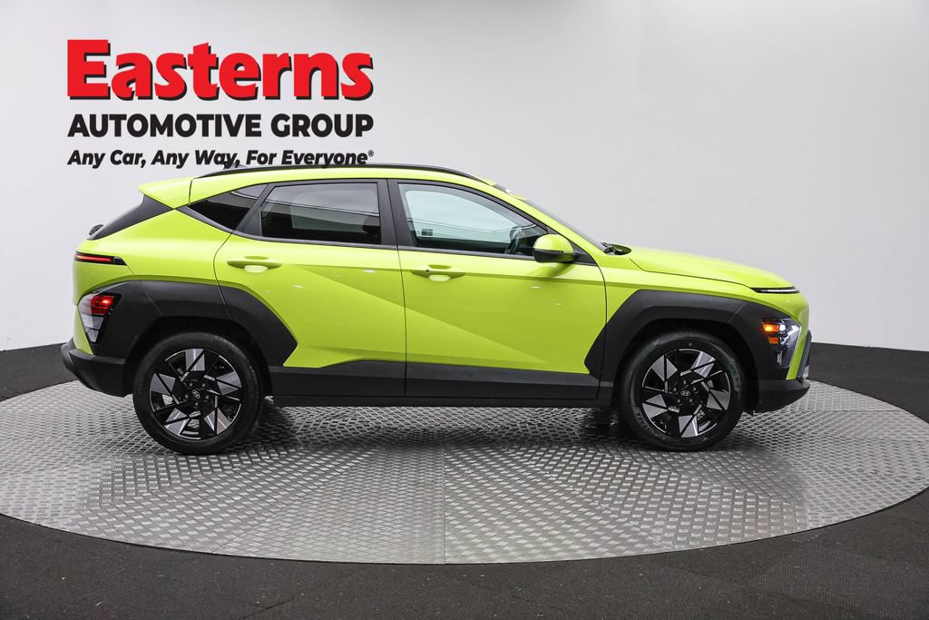 Used 2024 Hyundai Kona SEL FWD image 4