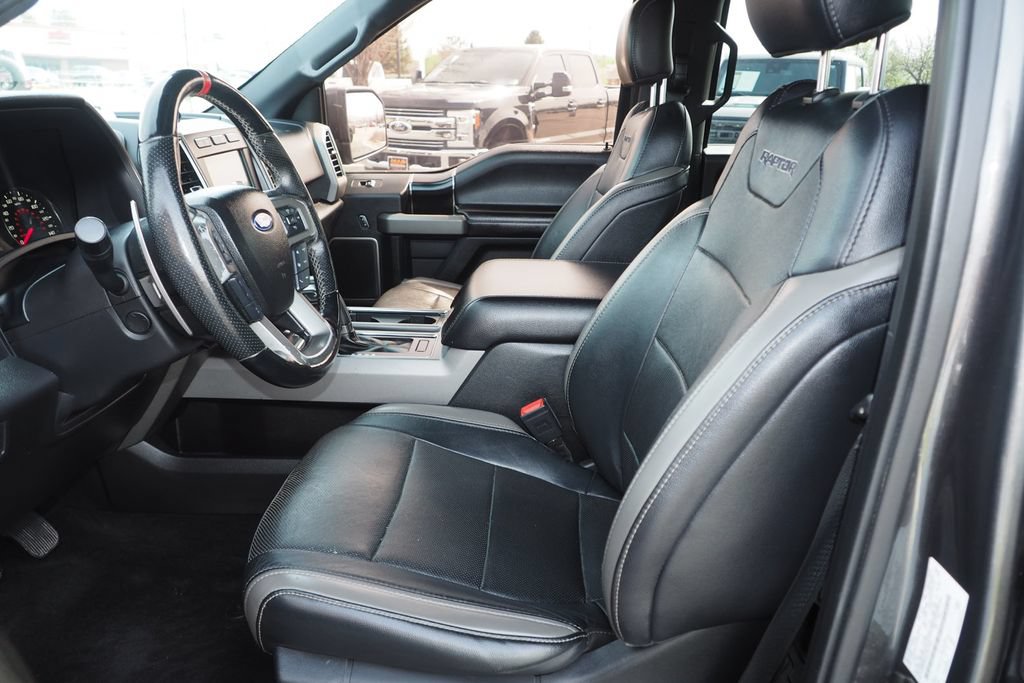 Used 2018 Ford F150 Raptor w/ Equipment Group 802A Luxury AWD/4WD image 14