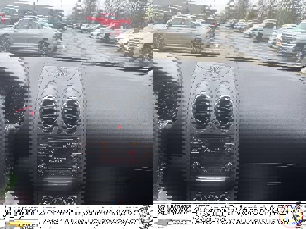 Used 2013 Nissan Rogue SV AWD/4WD image 14