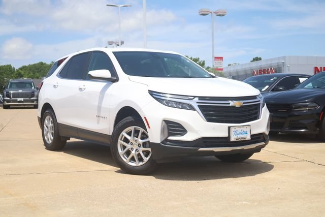 Used 2022 Chevrolet Equinox LT AWD/4WD image 2