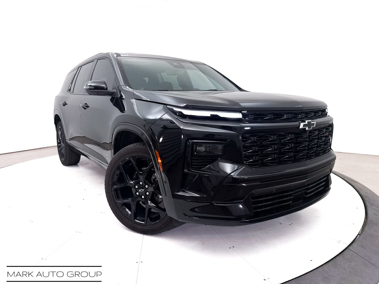 Used 2024 Chevrolet Traverse RS AWD/4WD image 1