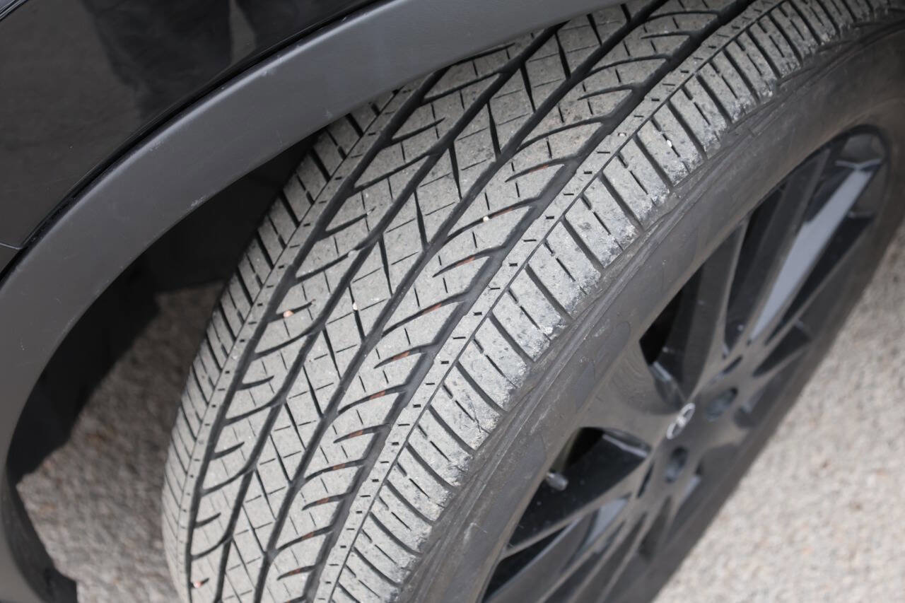 Used 2024 Nissan Murano SV w/ SV Midnight Edition Package AWD/4WD image 24