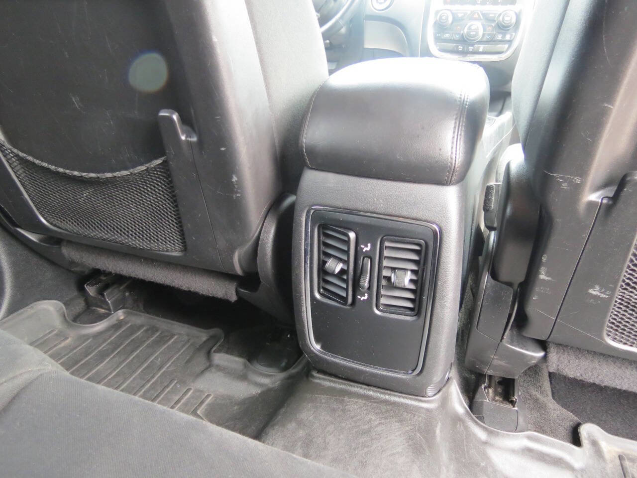 Used 2015 Dodge Durango SXT w/ Quick Order Package 23B AWD/4WD image 22