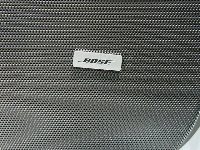 New 2025 Cadillac XT6 Luxury image 16