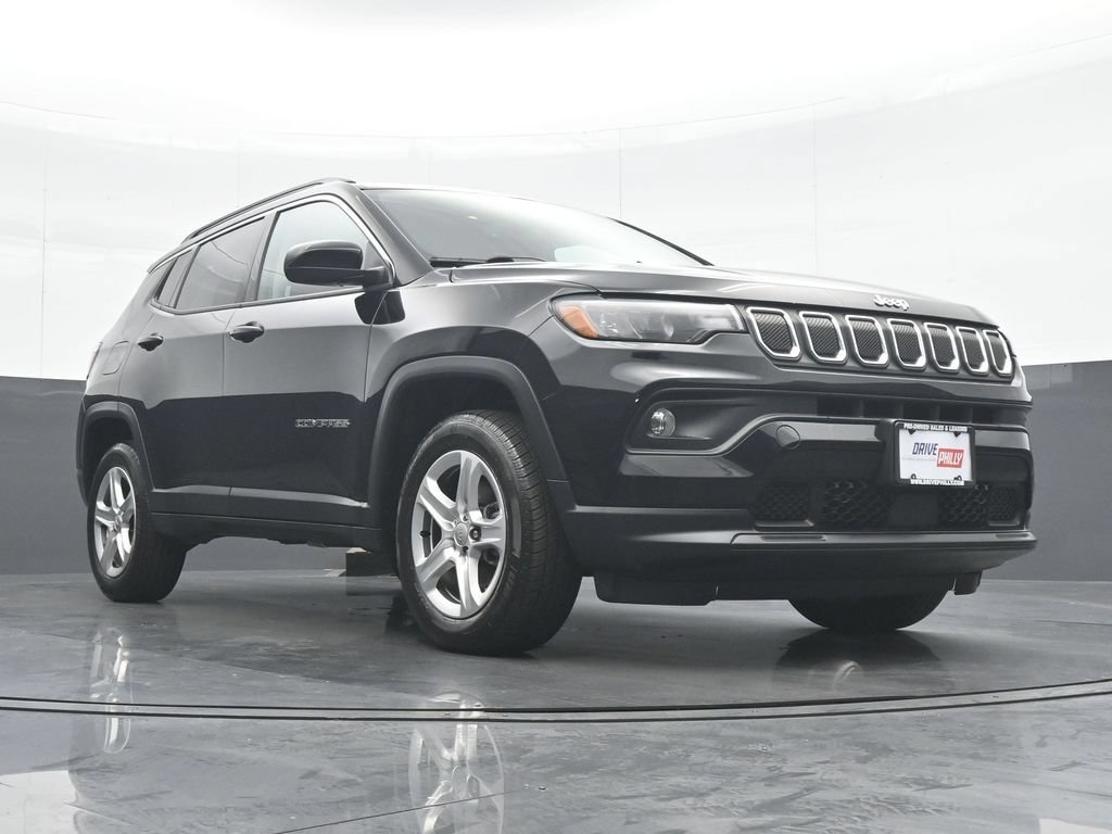 Used 2022 Jeep Compass Latitude w/ Convenience Group AWD/4WD image 33