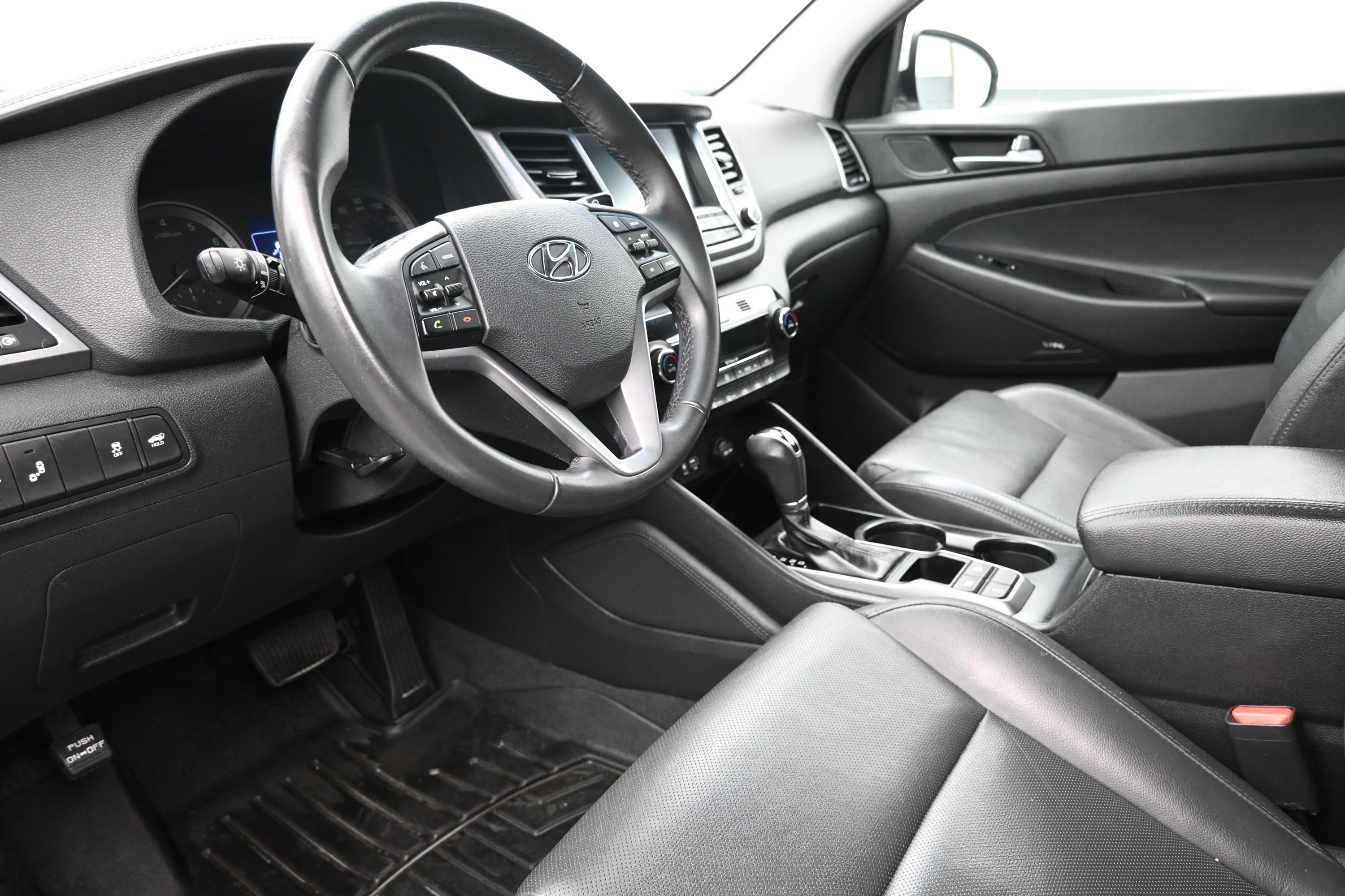 Used 2017 Hyundai Tucson Limited AWD/4WD image 10