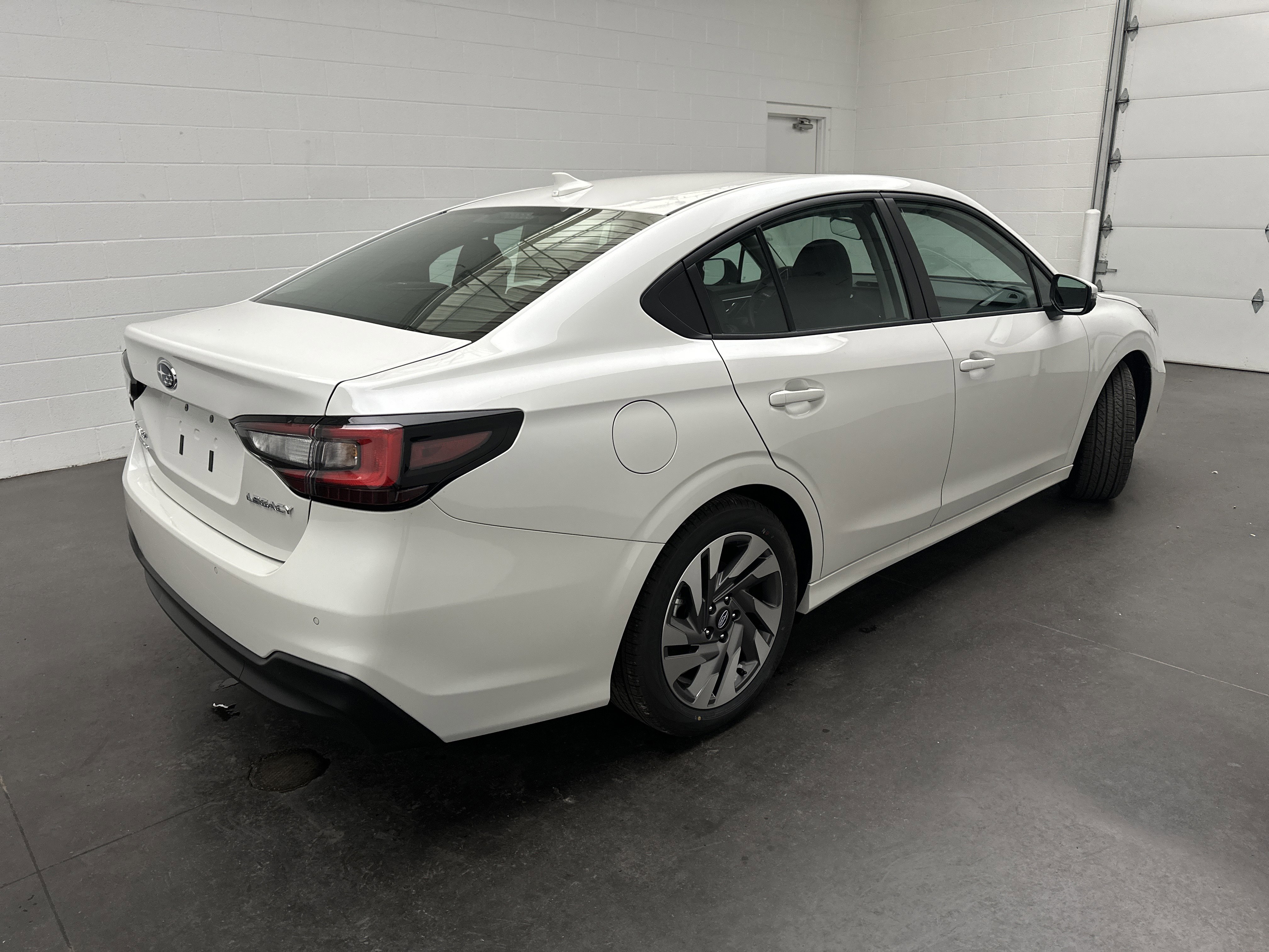 New 2025 Subaru Legacy Limited image 9