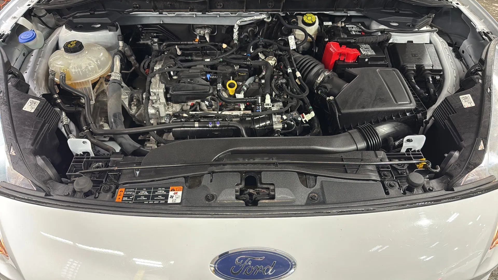 Used 2021 Ford Escape SE w/ Cold Weather Package AWD/4WD image 24