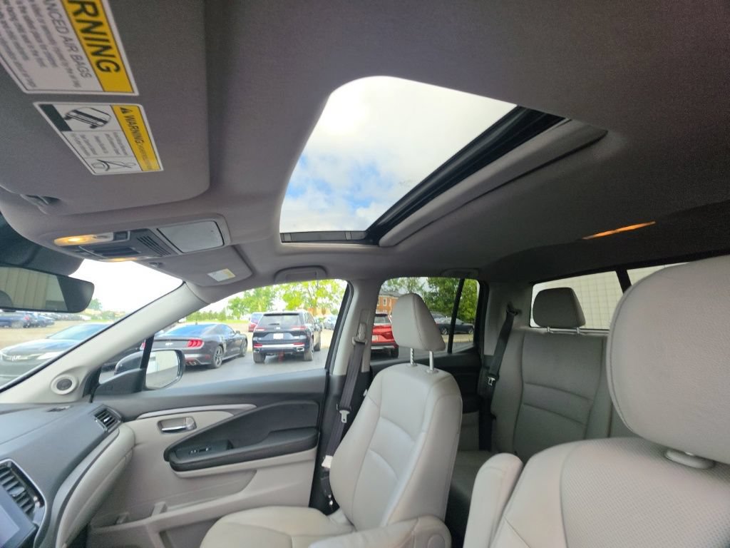 Certified 2023 Honda Ridgeline RTL image 16
