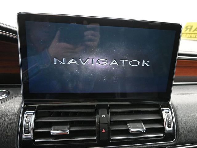 Used 2023 Lincoln Navigator Reserve image 20