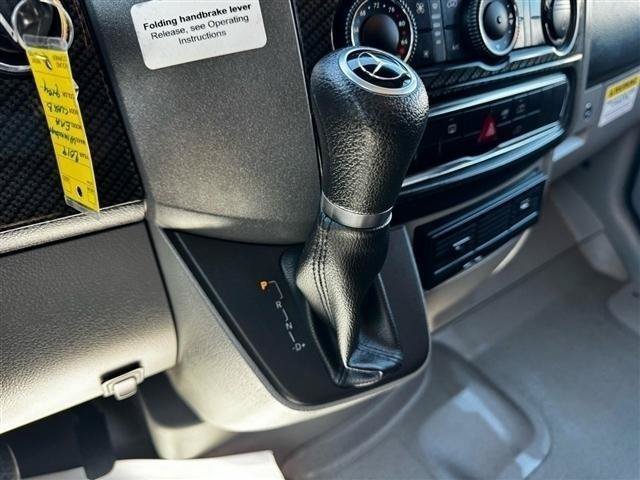 Used 2017 Mercedes-Benz Sprinter 3500 image 43