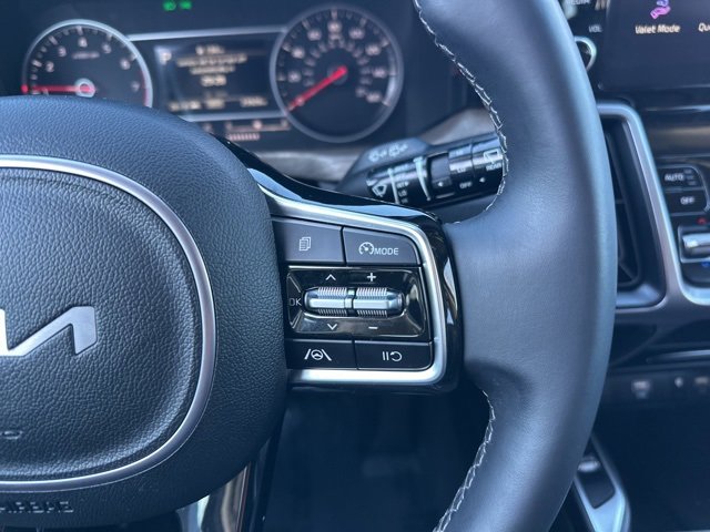 Used 2023 Kia Sorento S w/ Panoramic Sunroof Package image 26