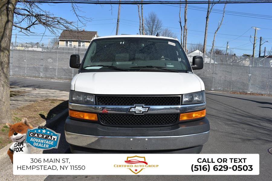 Used 2023 Chevrolet Express 3500 LT image 2