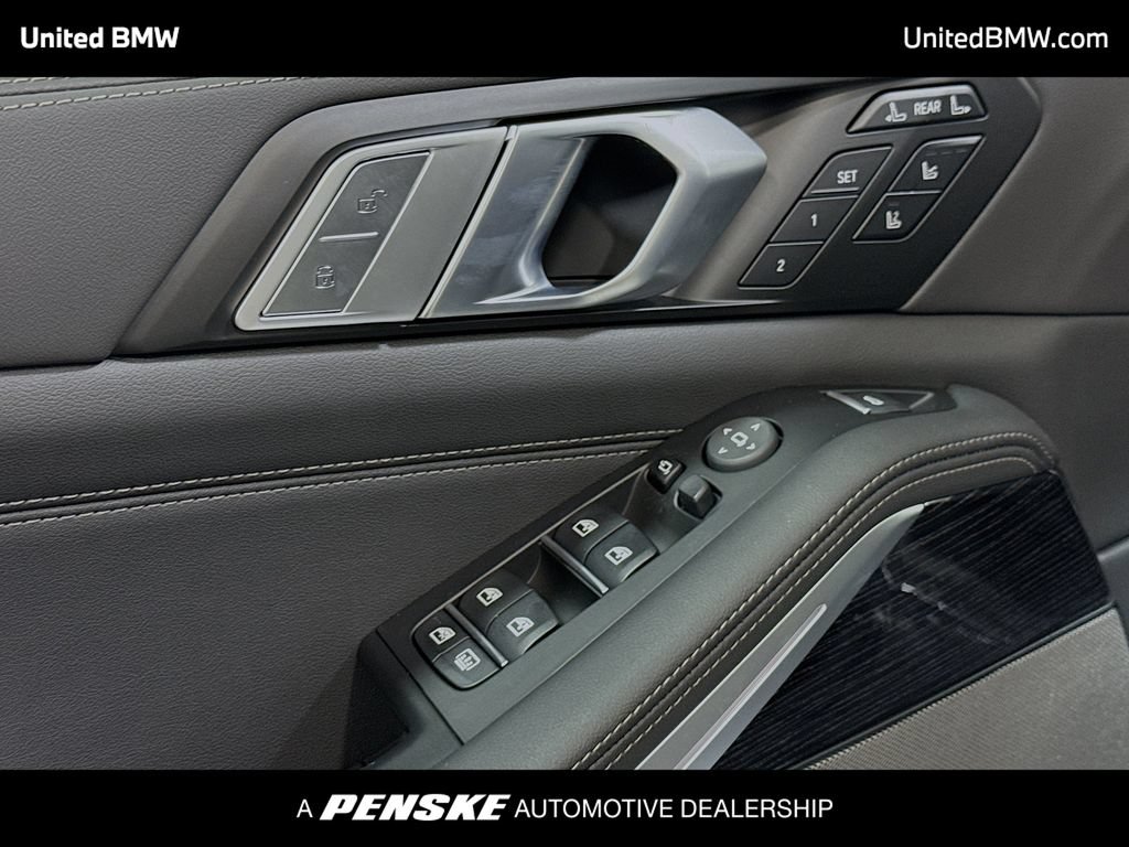 New 2027 BMW X7 xDrive40i AWD/4WD image 3