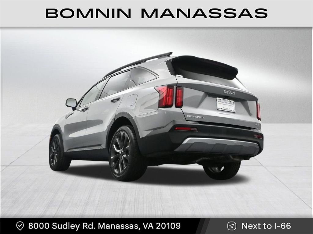 Used 2023 Kia Sorento SX Prestige image 31