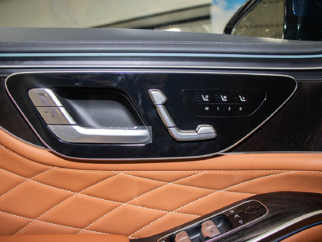 New 2027 Mercedes-Benz S 580 4MATIC Sedan image 15