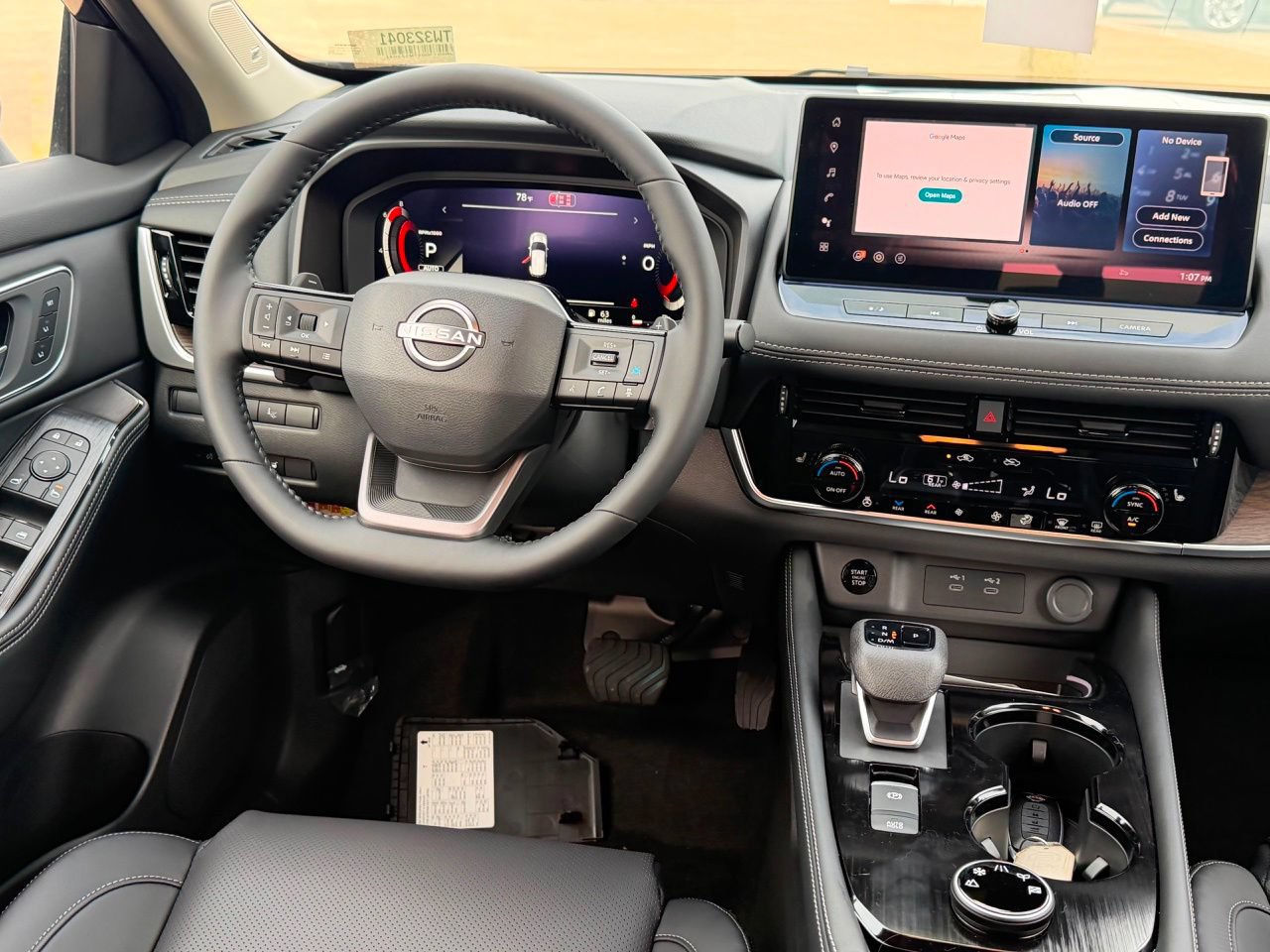 New 2026 Nissan Rogue Platinum AWD/4WD image 9