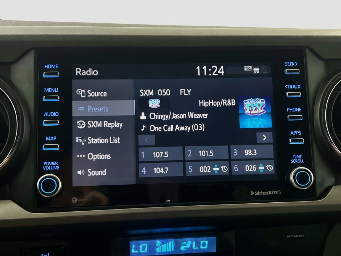 Used 2021 Toyota Tacoma TRD Sport w/ Technology Package RWD image 10