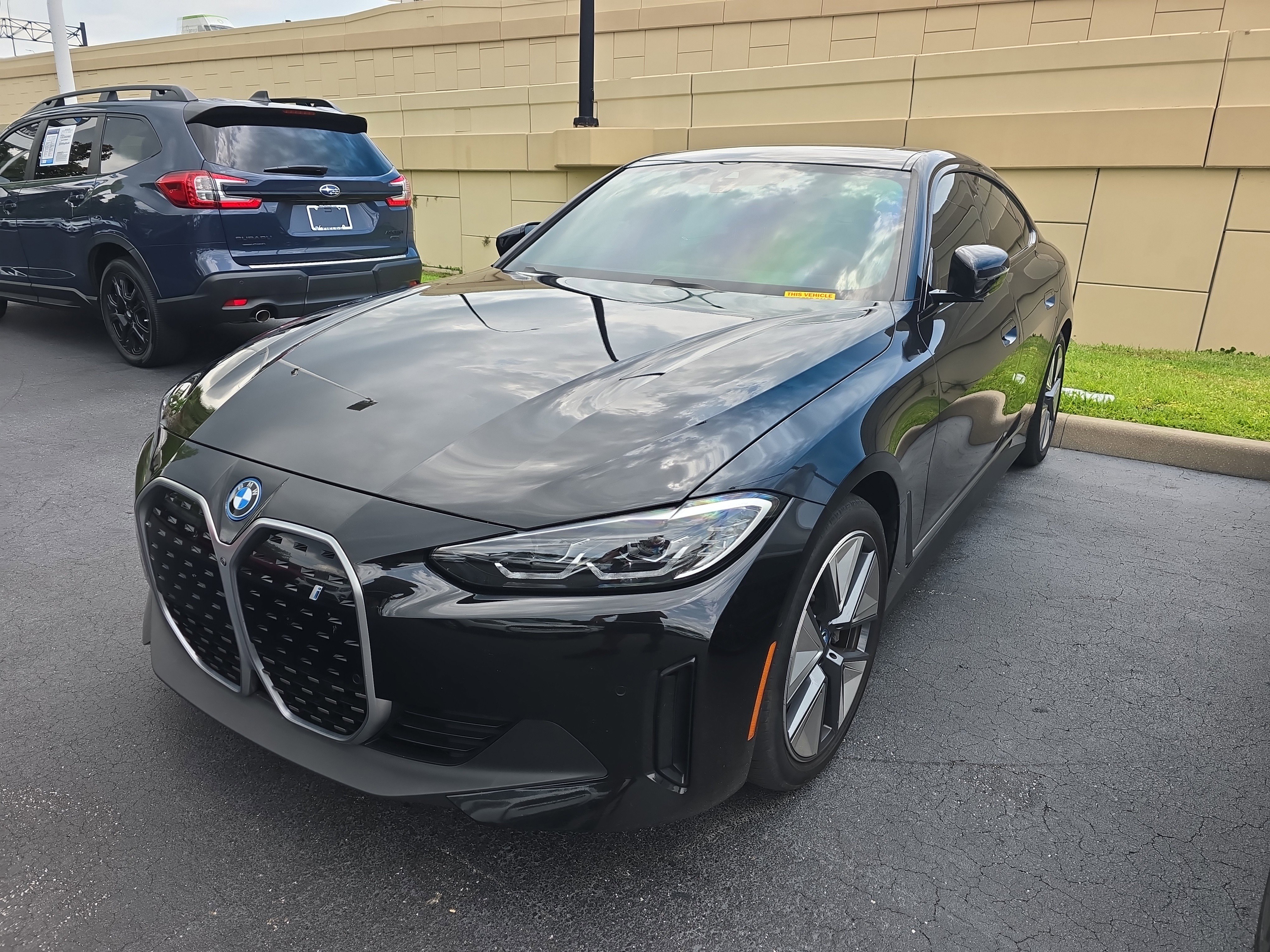 Certified 2023 BMW i4 eDrive35 w/ Premium Package RWD image 3