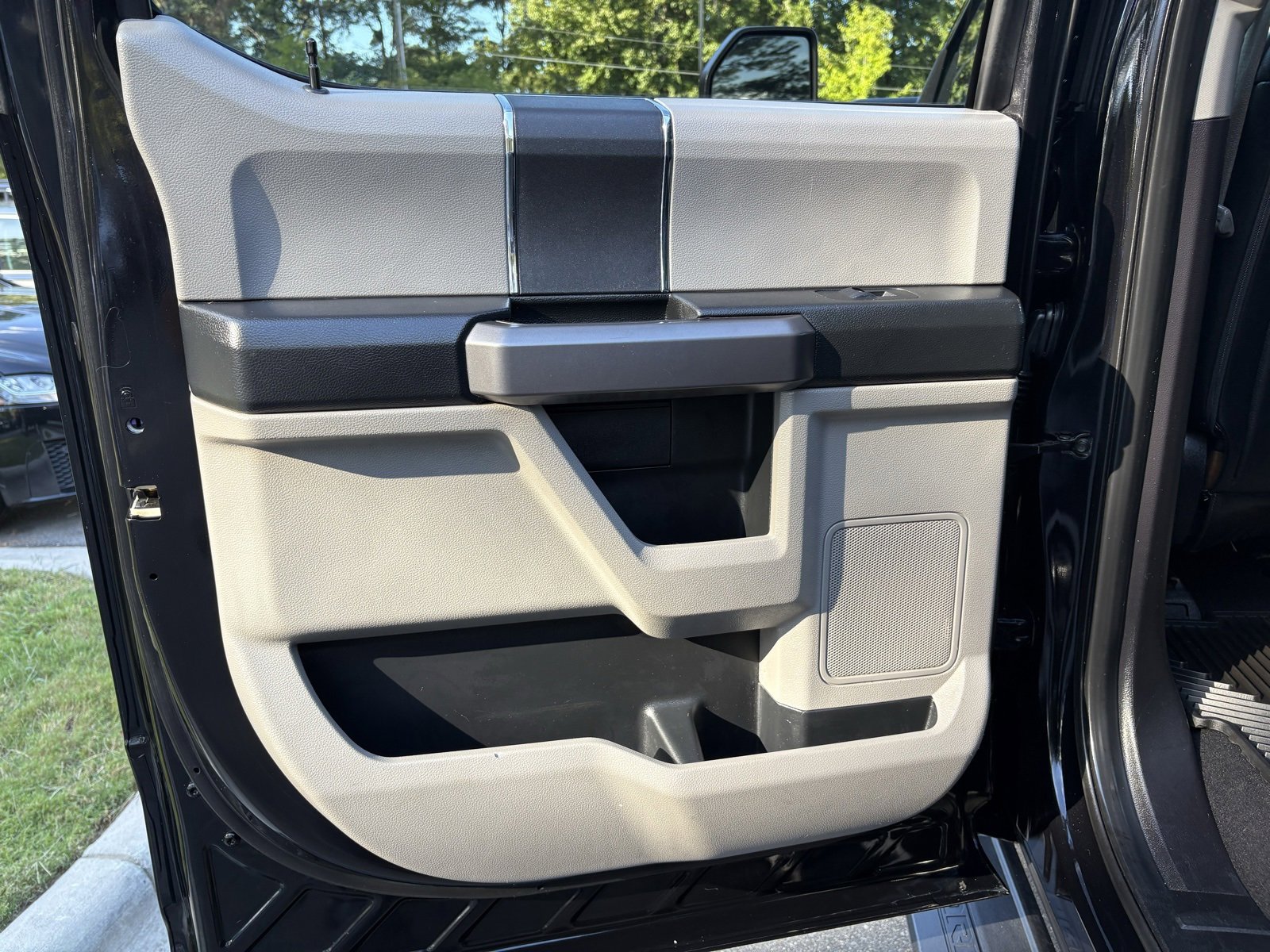 Used 2019 Ford F250 XLT image 26