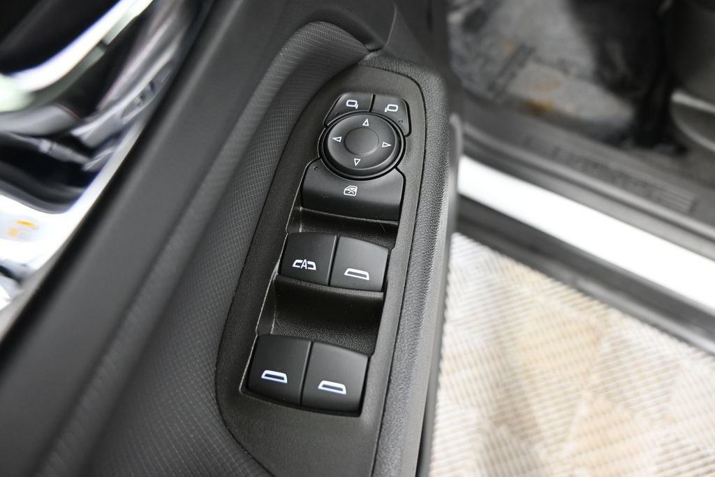 Used 2024 Chevrolet Equinox RS AWD/4WD image 19