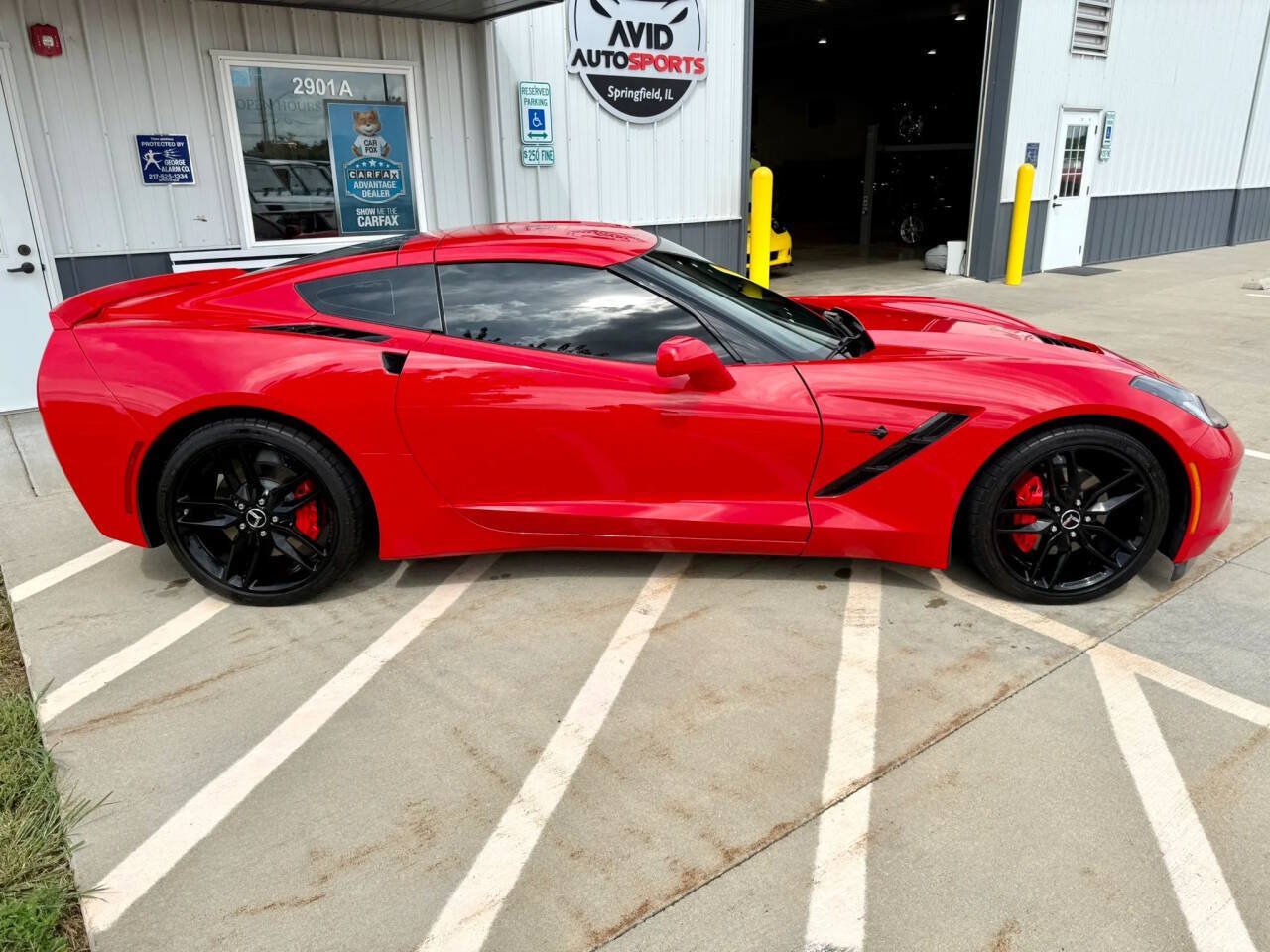 Used 2015 Chevrolet Corvette Stingray Coupe w/ 2LT Preferred Equipment Group RWD image 9