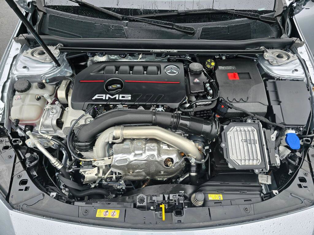 Certified 2025 Mercedes-Benz CLA 35 AMG 4MATIC image 10