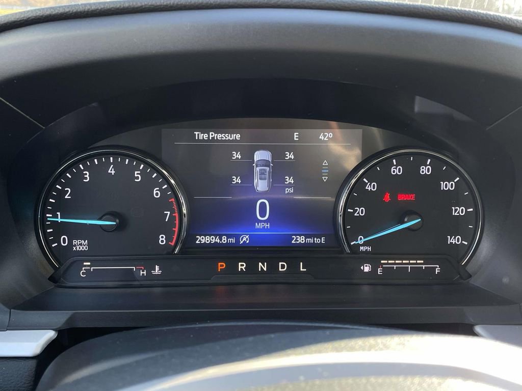 Used 2023 Ford Explorer XLT w/ Equipment Group 202A image 14