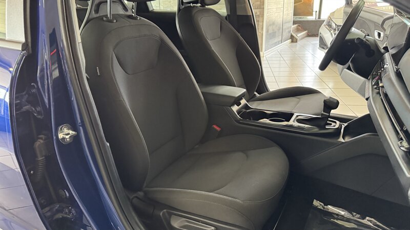 Used 2026 Kia K4 FWD image 21