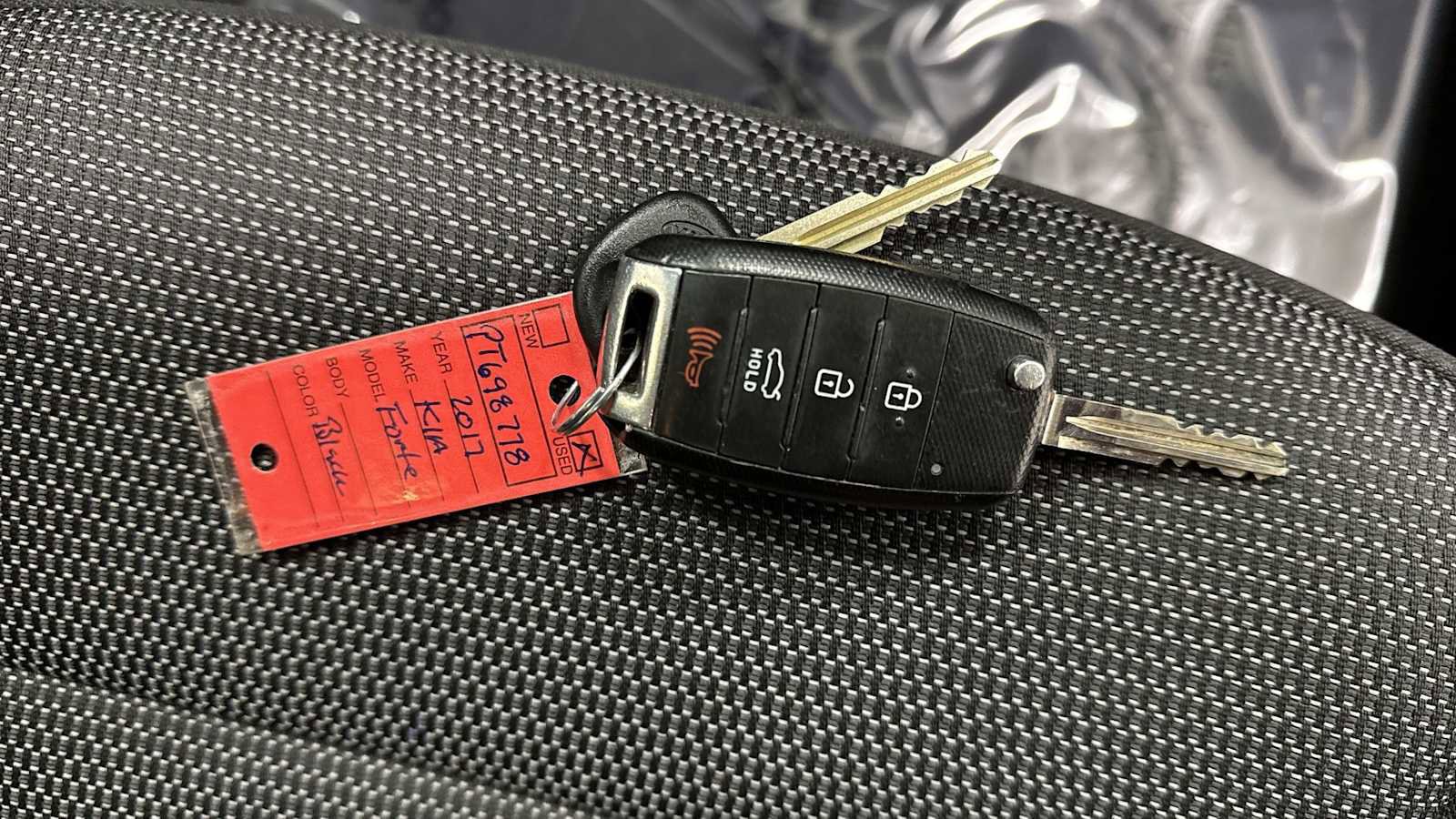 Used 2017 Kia Forte LX image 31