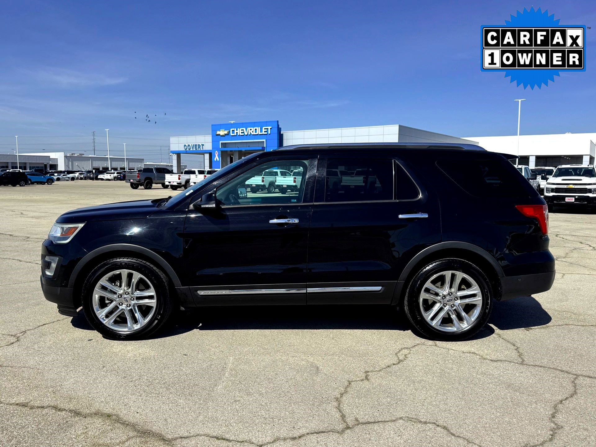 Used 2017 Ford Explorer Limited w/ Equipment Group 301A image 10