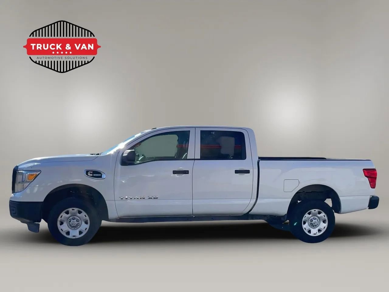 Used 2019 Nissan Titan S w/ S Utility Package AWD/4WD image 4