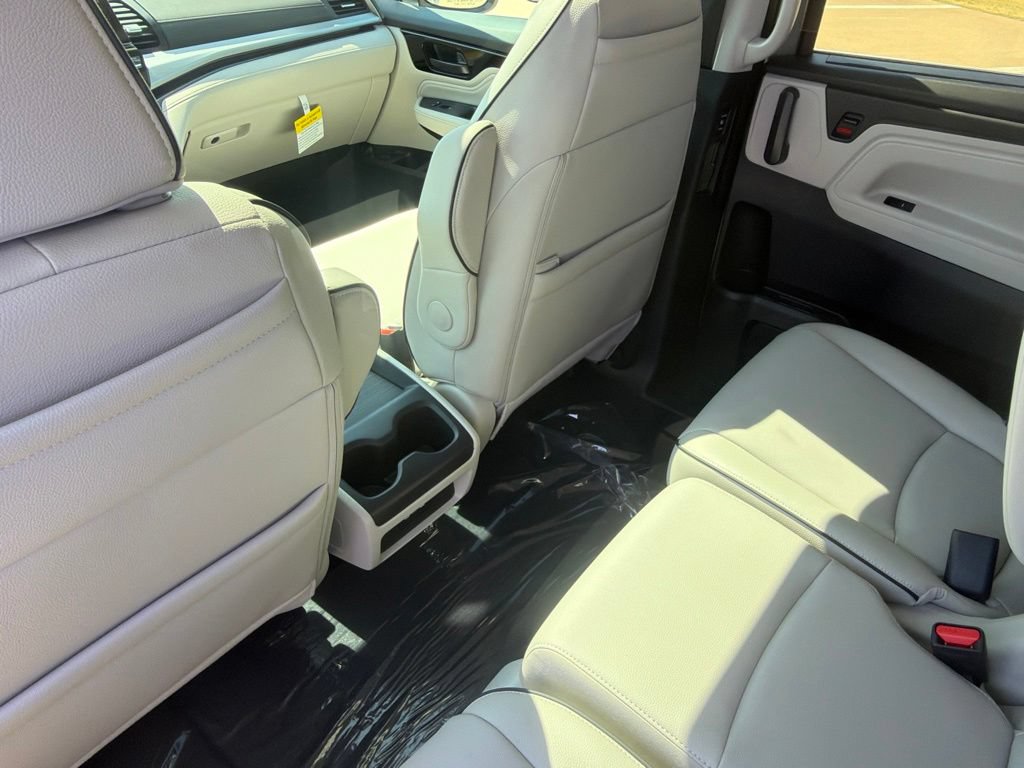 New 2026 Honda Odyssey Touring image 29
