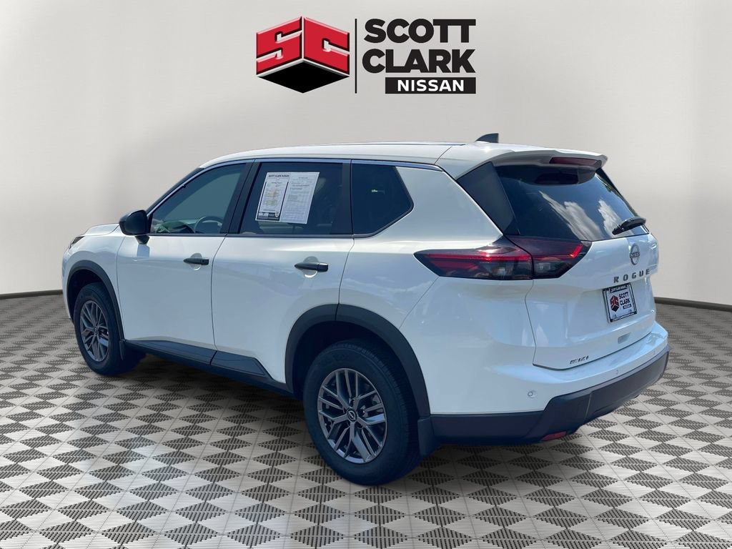 Certified 2026 Nissan Rogue S FWD image 4