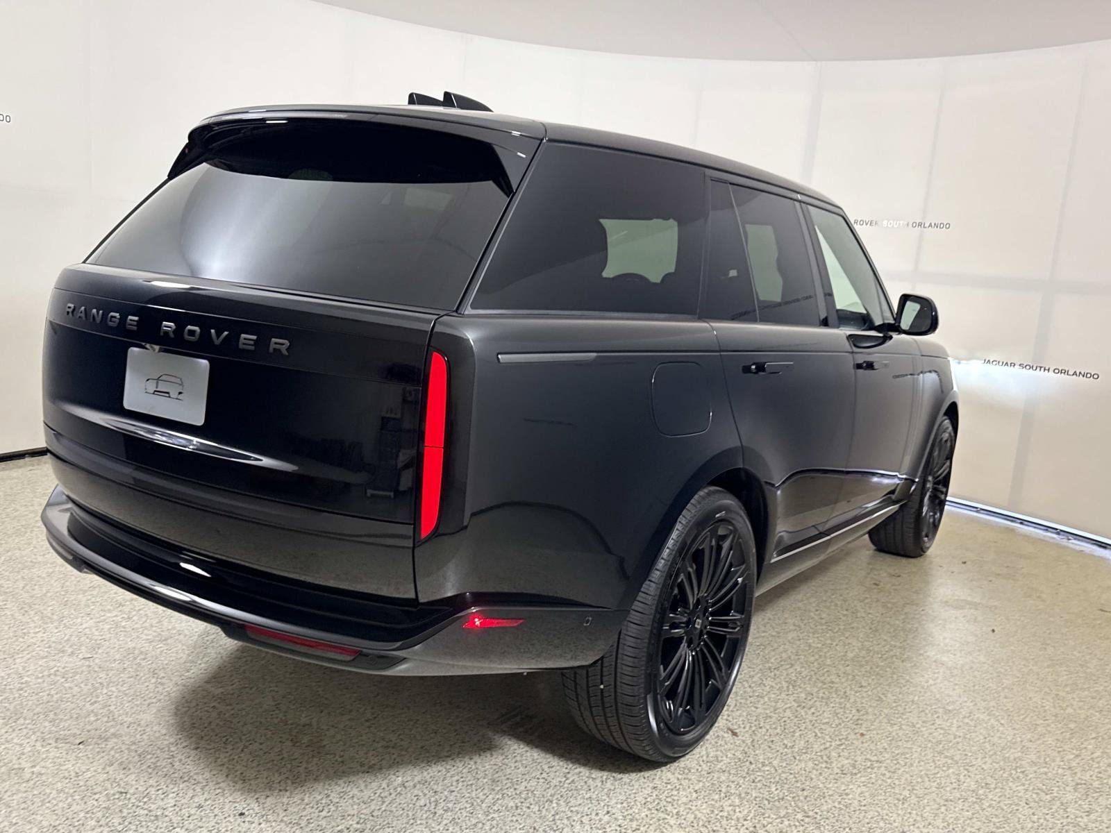 New 2027 Land Rover Range Rover SE AWD/4WD image 5
