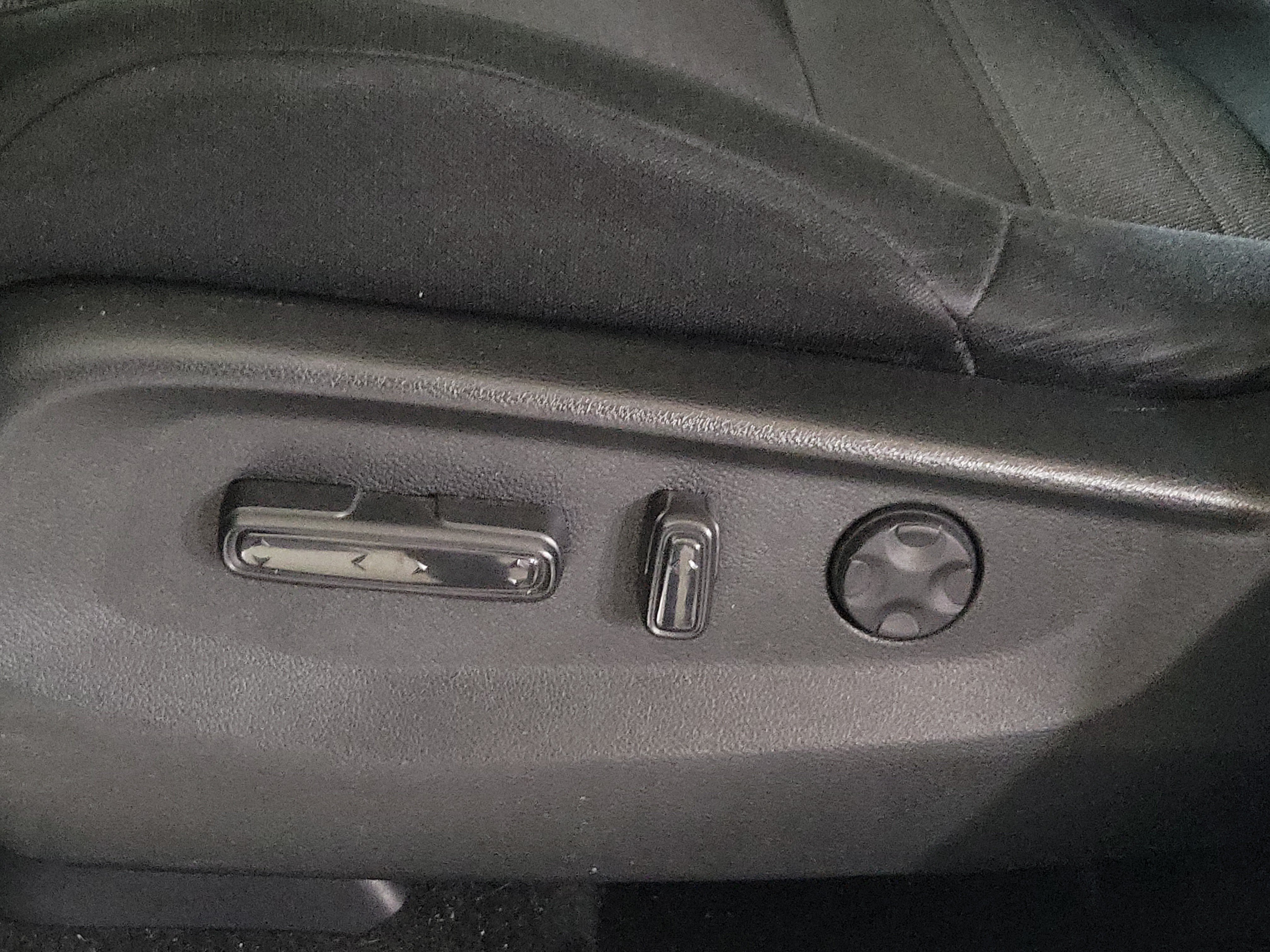 Used 2018 Honda CR-V EX image 24
