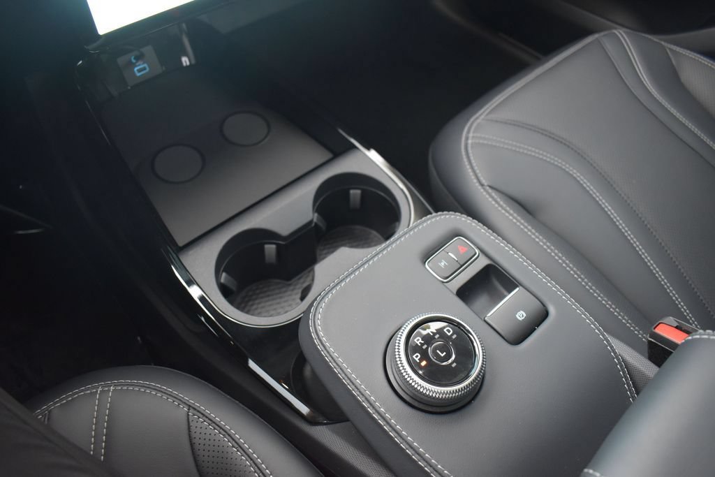 Used 2021 Ford Mustang Mach-E Premium AWD/4WD image 17