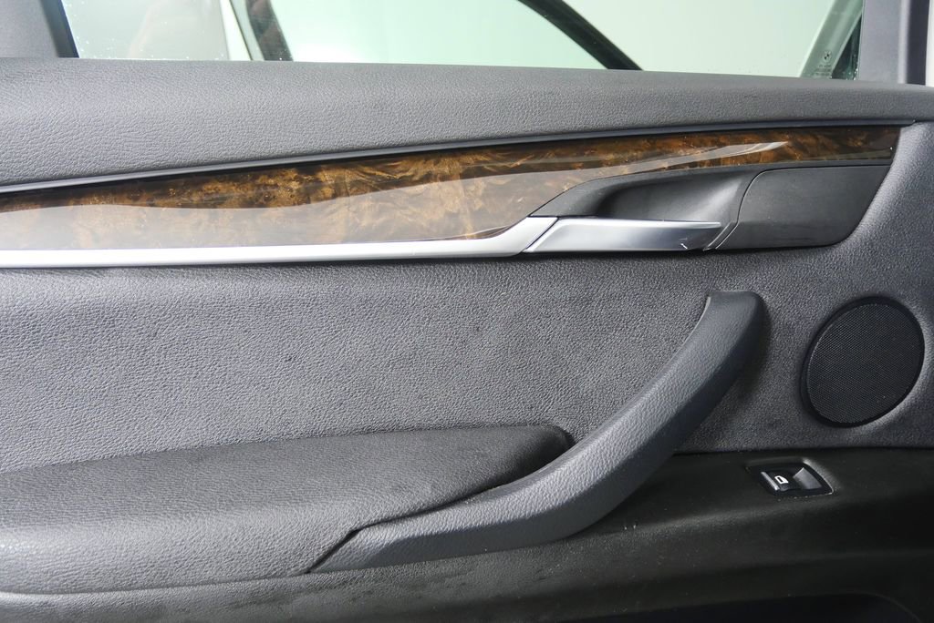 Used 2014 BMW X5 xDrive35i image 13