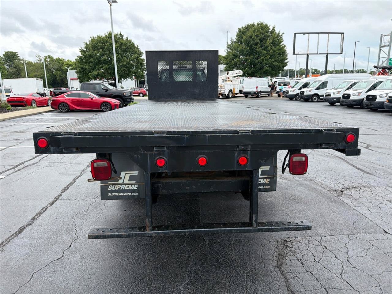 Used 2013 Ford F650 2WD Regular Cab Super Duty image 7