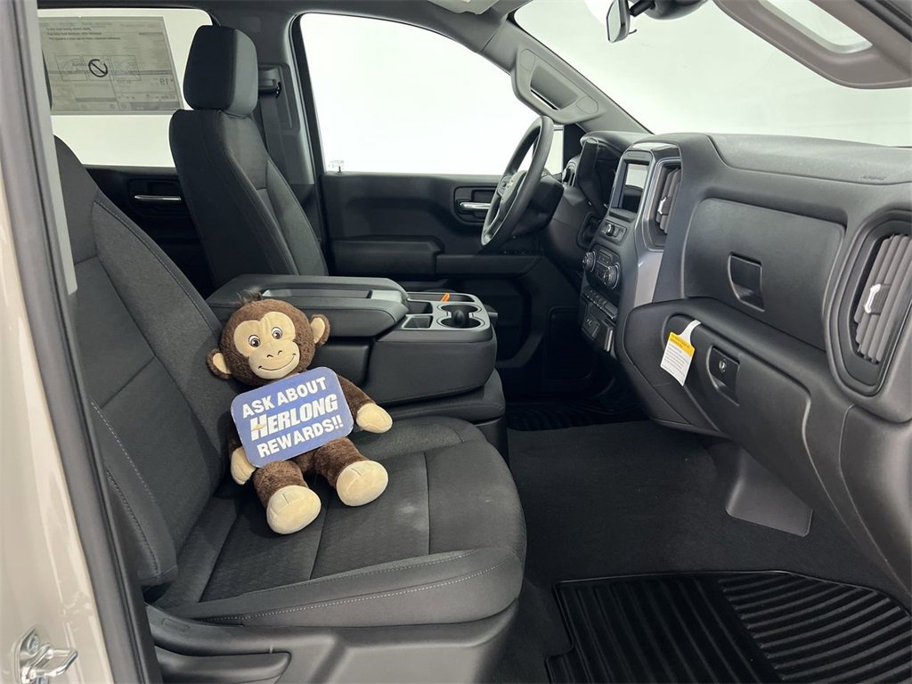 New 2026 Chevrolet Silverado 1500 Custom image 24