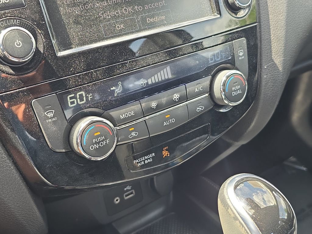 Used 2020 Nissan Rogue Sport SL FWD image 24