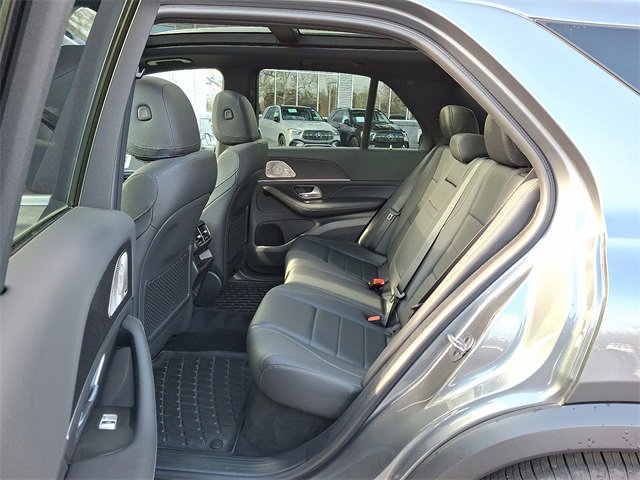 Used 2025 Mercedes-Benz GLE 350 4MATIC image 10