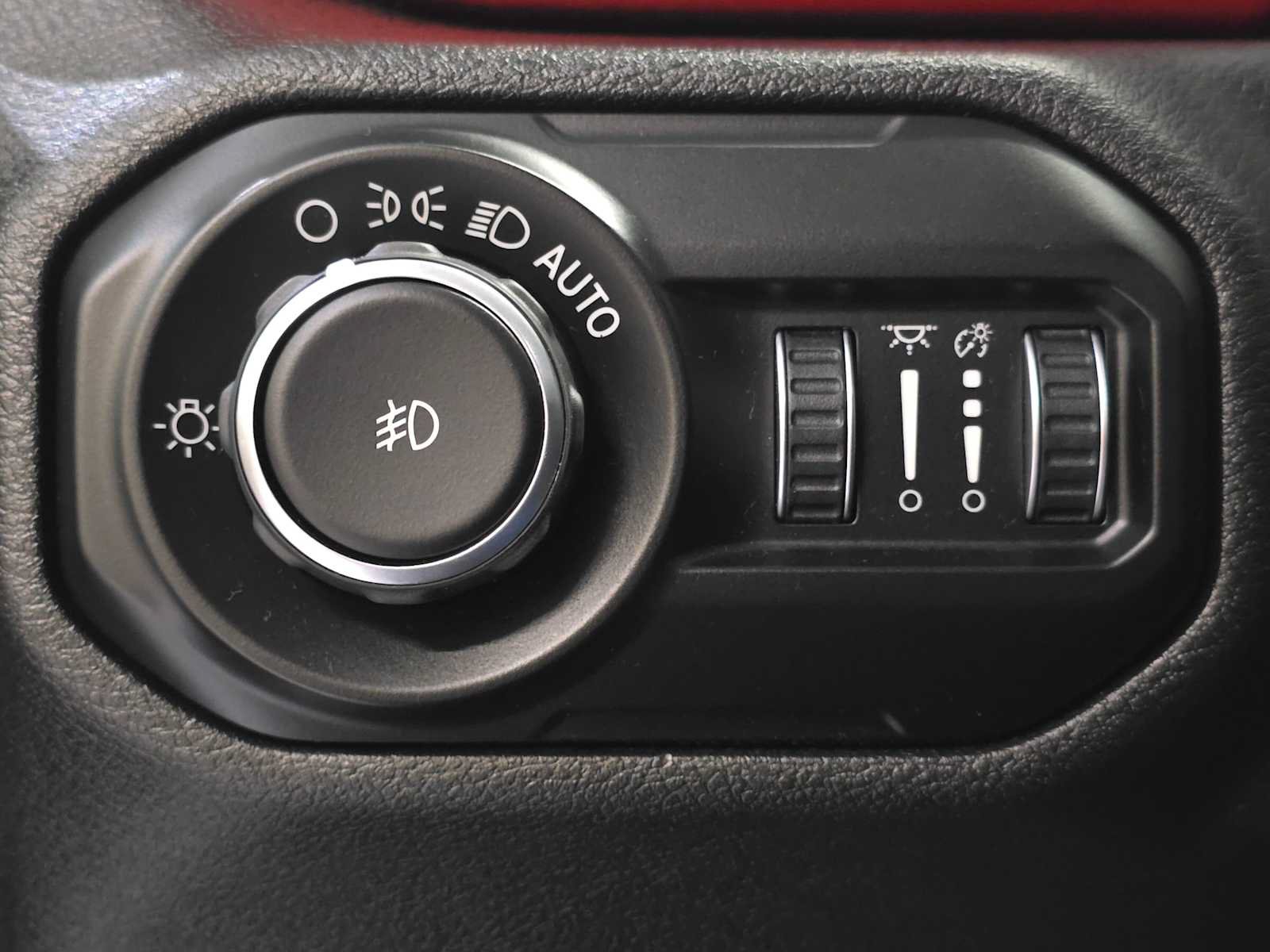 Used 2018 Jeep Wrangler Rubicon AWD/4WD image 18