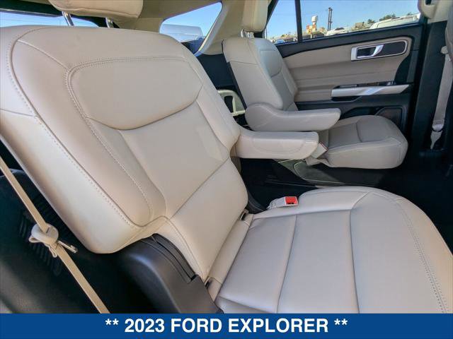 Certified 2023 Ford Explorer XLT w/ Equipment Group 202A image 22