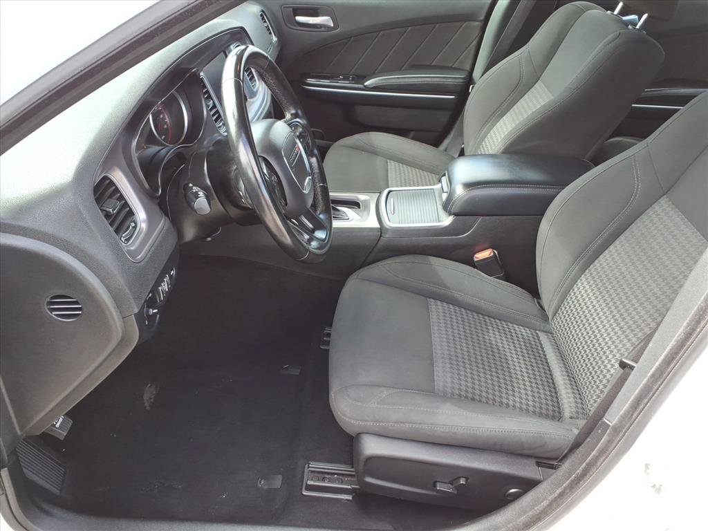 Used 2023 Dodge Charger SXT RWD image 12