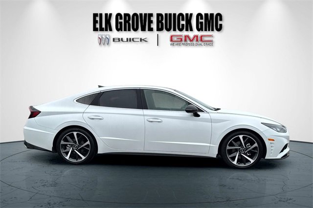 Used 2022 Hyundai Sonata SEL Plus image 3