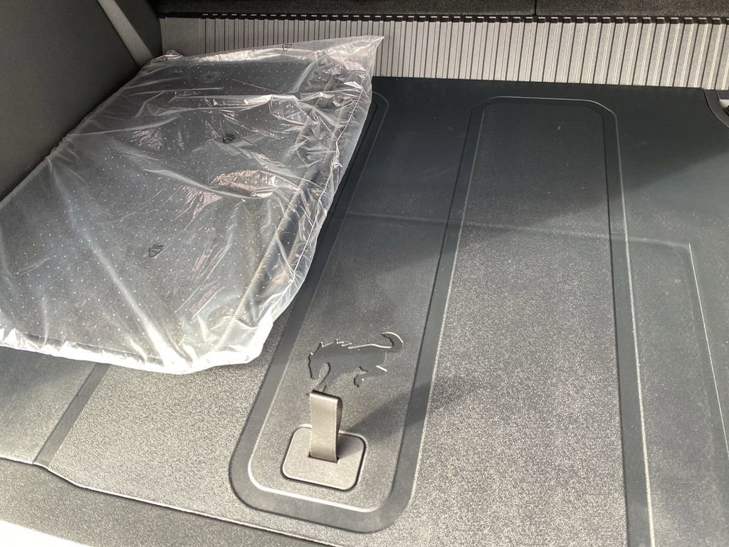 New 2025 Ford Bronco Badlands image 19