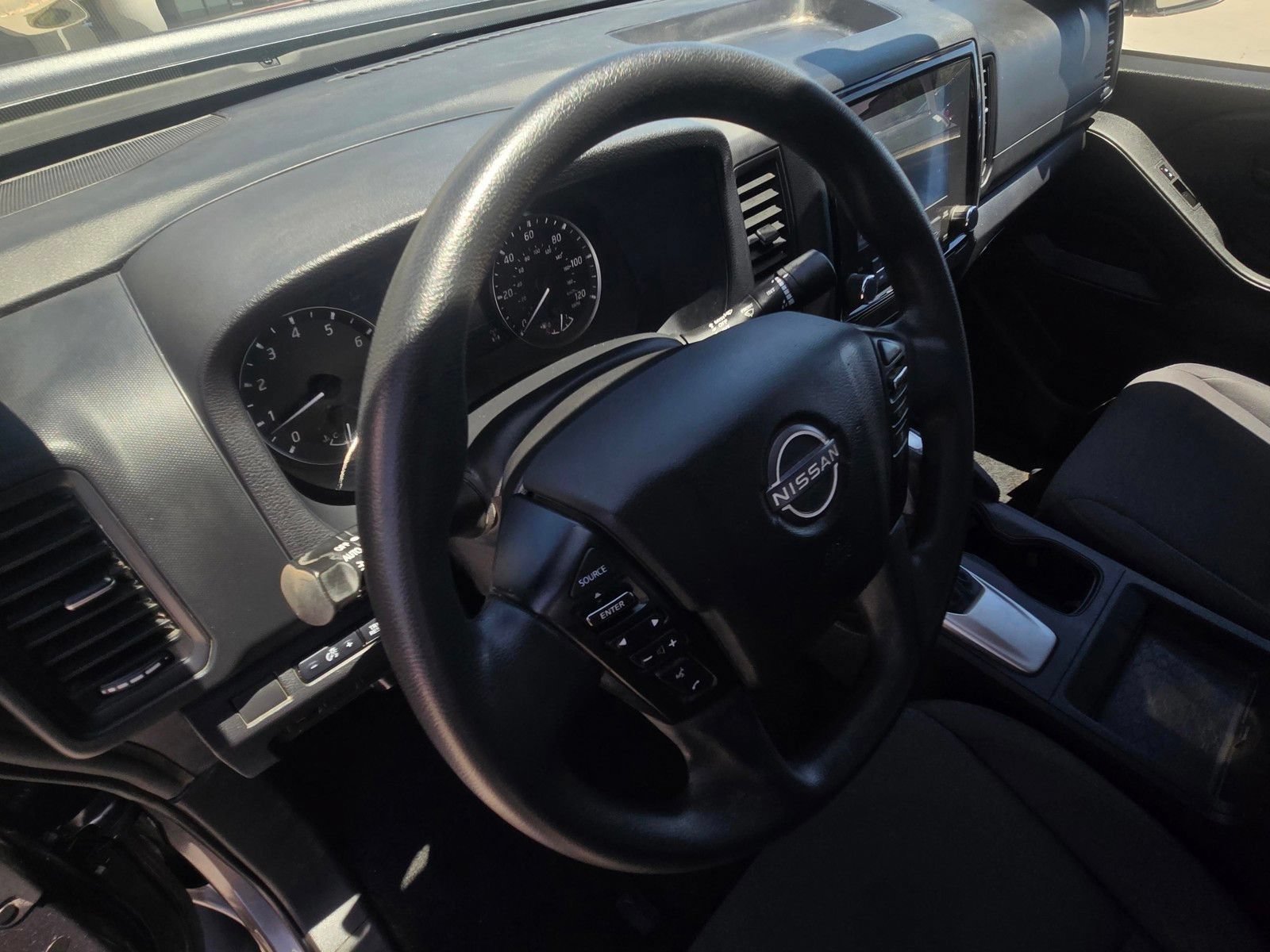 Used 2023 Nissan Frontier S w/ Technology Package AWD/4WD image 13