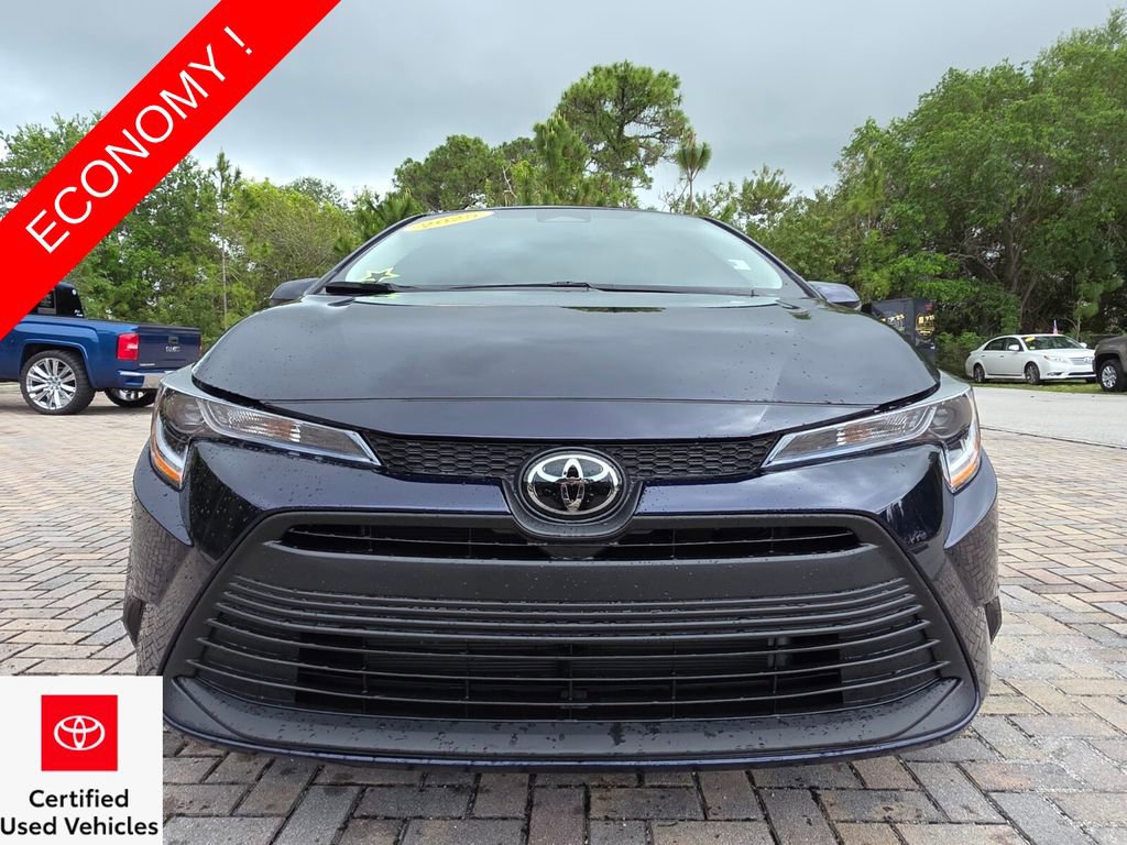 Certified 2025 Toyota Corolla LE FWD image 2